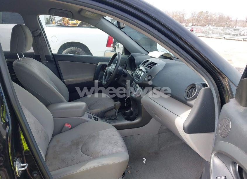 Photo 5 of 2011 Toyota Rav4 (VIN 2T3BF4DV4BW132052)