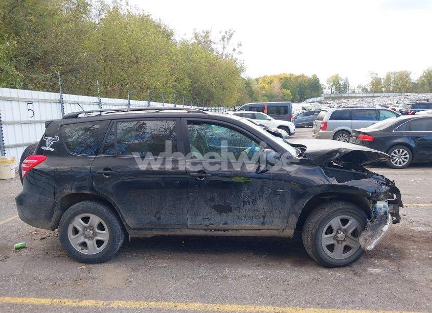 Photo 11 of 2011 Toyota Rav4 (VIN 2T3BF4DV4BW172826)