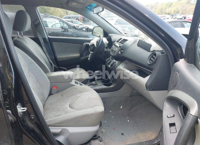 Photo 5 of 2011 Toyota Rav4 (VIN 2T3BF4DV4BW172826)