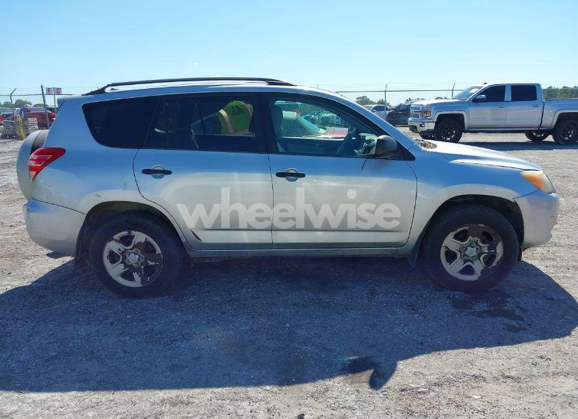 Photo 13 of 2010 Toyota Rav4 (VIN 2T3BF4DV5AW051253)