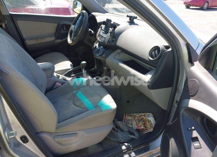 Photo 5 of 2010 Toyota Rav4 (VIN 2T3BF4DV5AW051253)