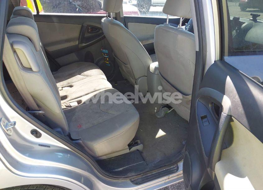 Photo 8 of 2010 Toyota Rav4 (VIN 2T3BF4DV5AW051253)