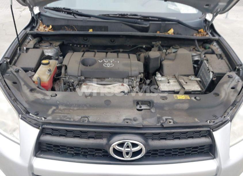 Photo 10 of 2010 Toyota Rav4 (VIN 2T3BF4DV5AW057988)
