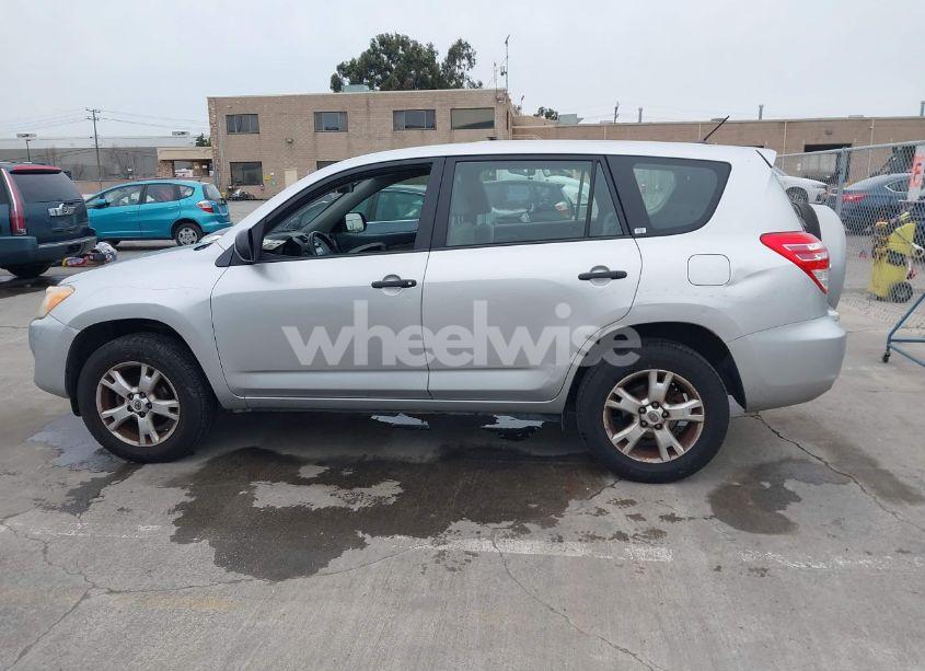 Photo 14 of 2010 Toyota Rav4 (VIN 2T3BF4DV5AW057988)
