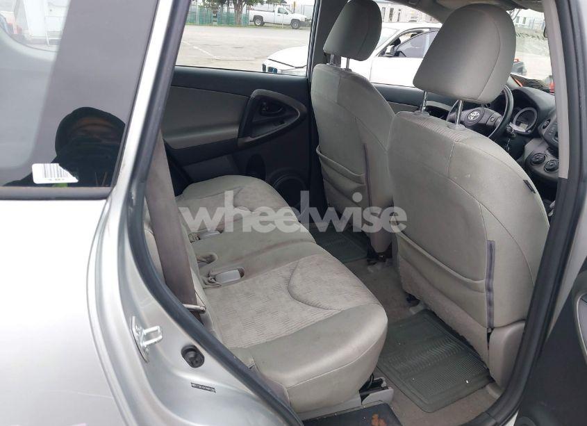 Photo 8 of 2010 Toyota Rav4 (VIN 2T3BF4DV5AW057988)