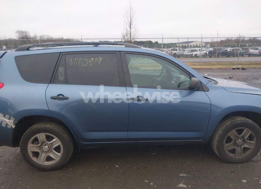 Photo 13 of 2010 Toyota Rav4 (VIN 2T3BF4DV5AW068327)