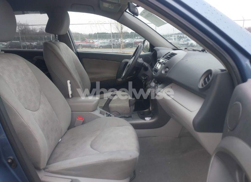 Photo 5 of 2010 Toyota Rav4 (VIN 2T3BF4DV5AW068327)