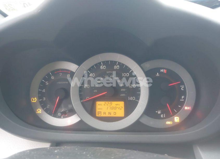 Photo 7 of 2010 Toyota Rav4 (VIN 2T3BF4DV5AW068327)