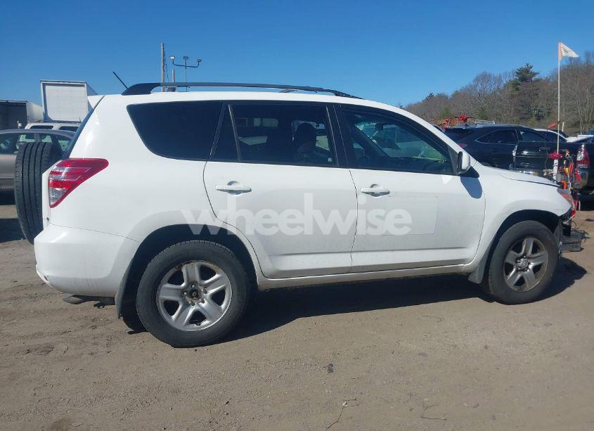 Photo 13 of 2010 Toyota Rav4 (VIN 2T3BF4DV5AW069414)