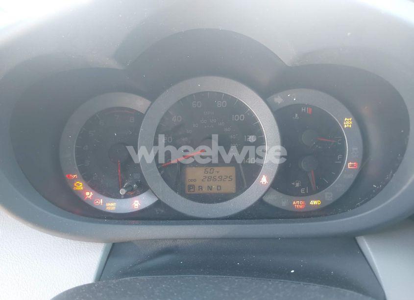 Photo 7 of 2010 Toyota Rav4 (VIN 2T3BF4DV5AW069414)