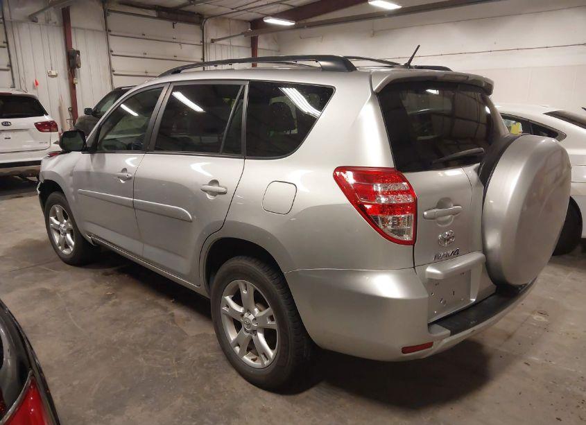 Photo 3 of 2011 Toyota Rav4 (VIN 2T3BF4DV5BW096193)