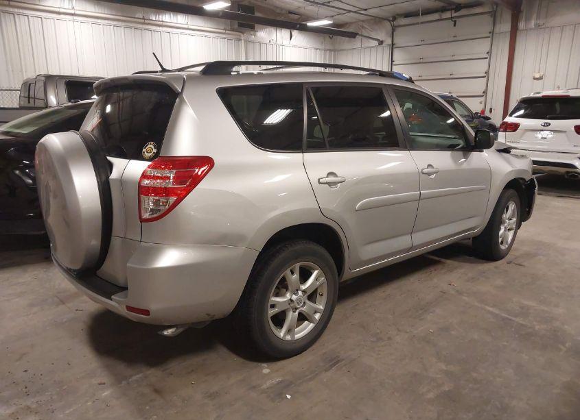 Photo 4 of 2011 Toyota Rav4 (VIN 2T3BF4DV5BW096193)