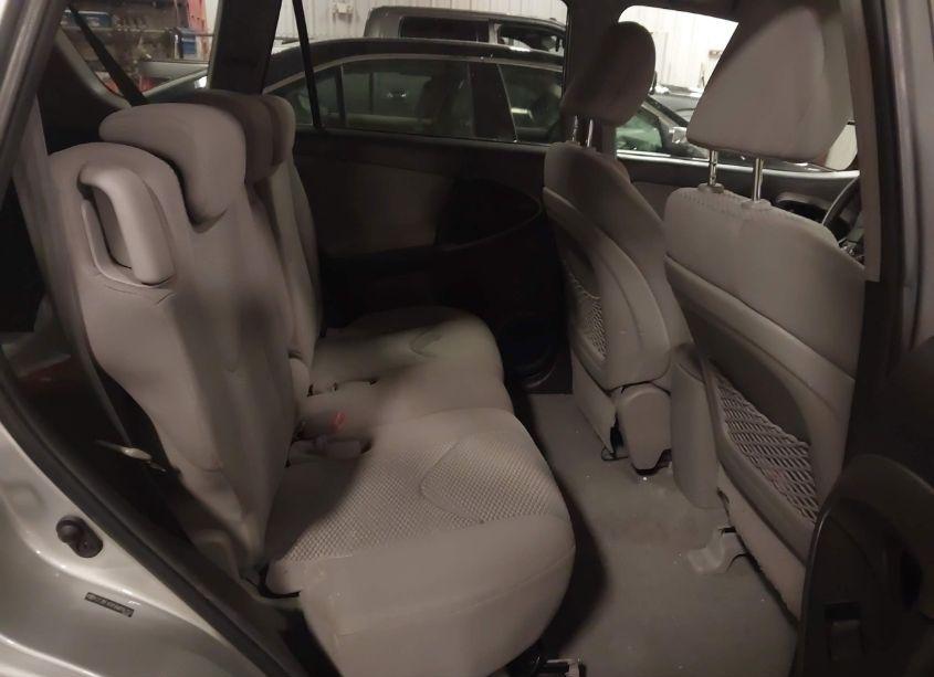 Photo 8 of 2011 Toyota Rav4 (VIN 2T3BF4DV5BW096193)