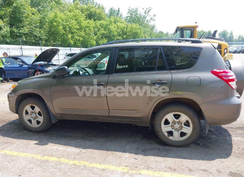 Photo 14 of 2011 Toyota Rav4 N/A (VIN 2T3BF4DV5BW106091)