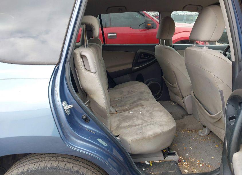 Photo 8 of 2011 Toyota Rav4 (VIN 2T3BF4DV5BW146803)