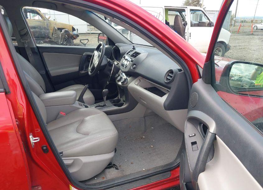 Photo 5 of 2011 Toyota Rav4 (VIN 2T3BF4DV5BW167702)