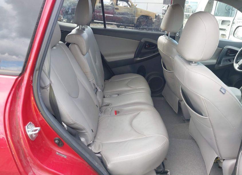 Photo 8 of 2011 Toyota Rav4 (VIN 2T3BF4DV5BW167702)