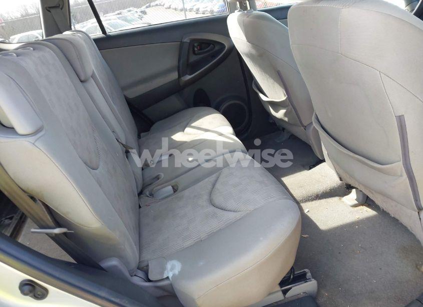 Photo 8 of 2012 Toyota Rav4 (VIN 2T3BF4DV5CW208685)