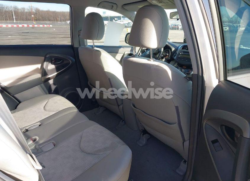 Photo 8 of 2012 Toyota Rav4 (VIN 2T3BF4DV5CW208881)