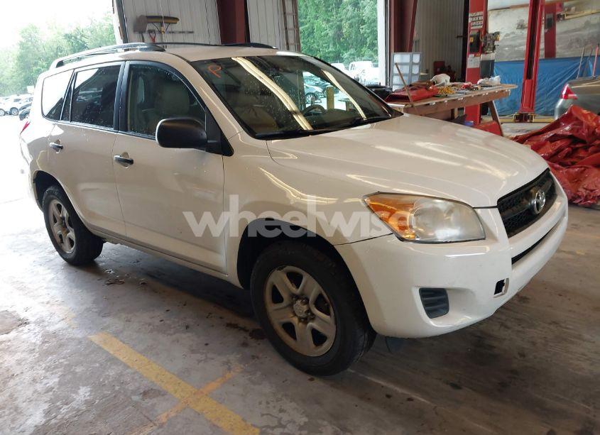 2012 Toyota Rav4 (VIN 2T3BF4DV5CW210002) main photo
