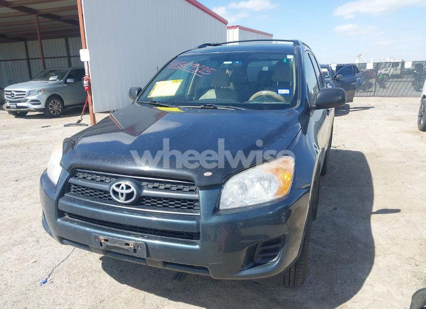 Photo 2 of 2012 Toyota Rav4 (VIN 2T3BF4DV5CW249172)