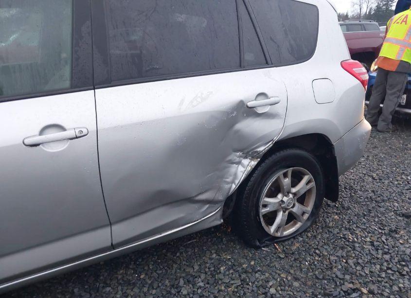 Photo 6 of 2012 Toyota Rav4 (VIN 2T3BF4DV5CW257739)