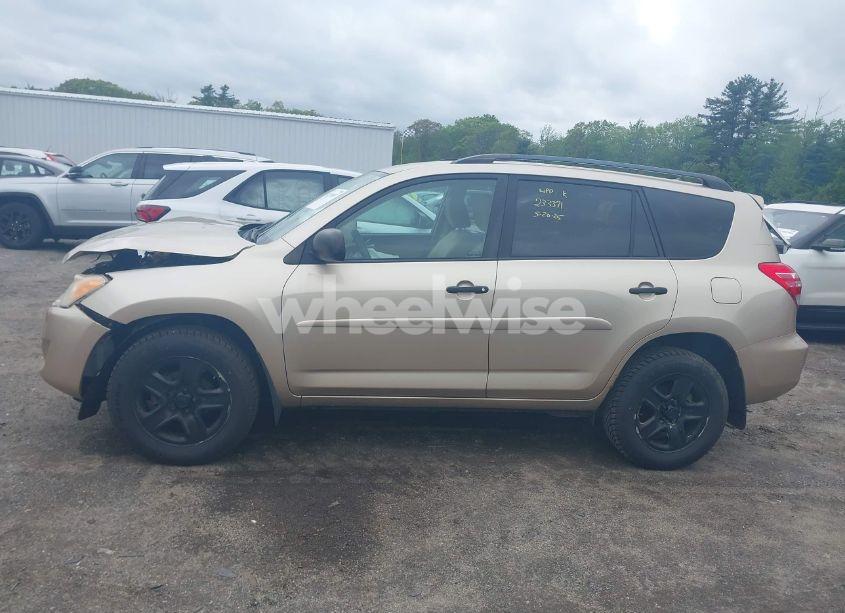 Photo 15 of 2010 Toyota Rav4 (VIN 2T3BF4DV6AW028385)