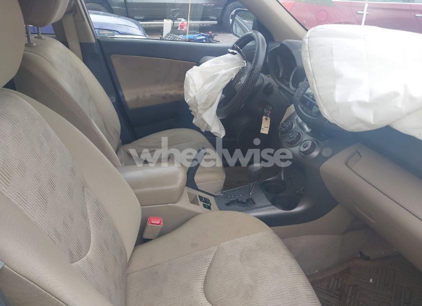 Photo 5 of 2010 Toyota Rav4 (VIN 2T3BF4DV6AW028385)