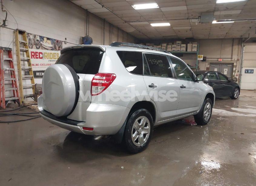 Photo 4 of 2010 Toyota Rav4 (VIN 2T3BF4DV6AW041346)