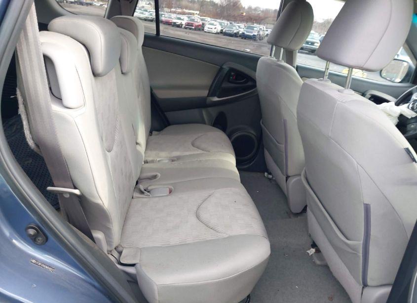 Photo 8 of 2010 Toyota Rav4 (VIN 2T3BF4DV6AW048913)