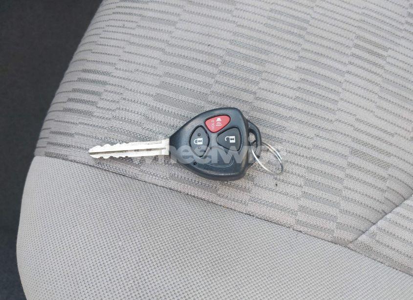 Photo 11 of 2011 Toyota Rav4 (VIN 2T3BF4DV6BW085428)