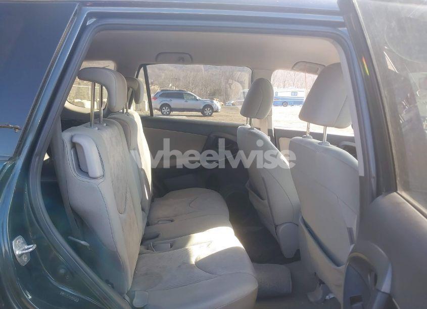Photo 8 of 2011 Toyota Rav4 (VIN 2T3BF4DV6BW091357)
