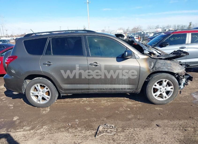 Photo 13 of 2011 Toyota Rav4 (VIN 2T3BF4DV6BW097370)