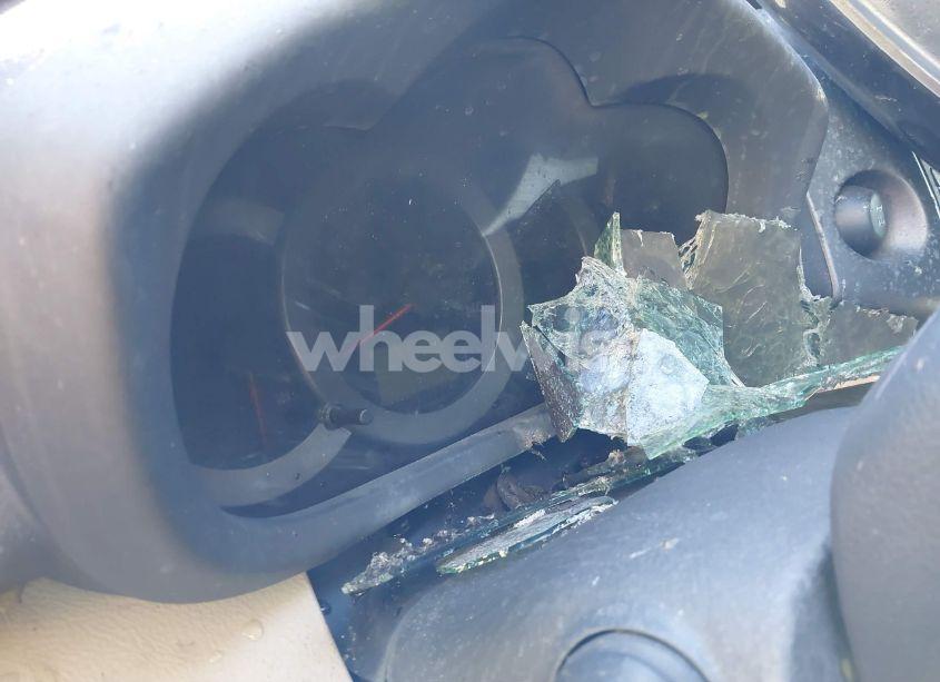 Photo 7 of 2011 Toyota Rav4 (VIN 2T3BF4DV6BW097370)