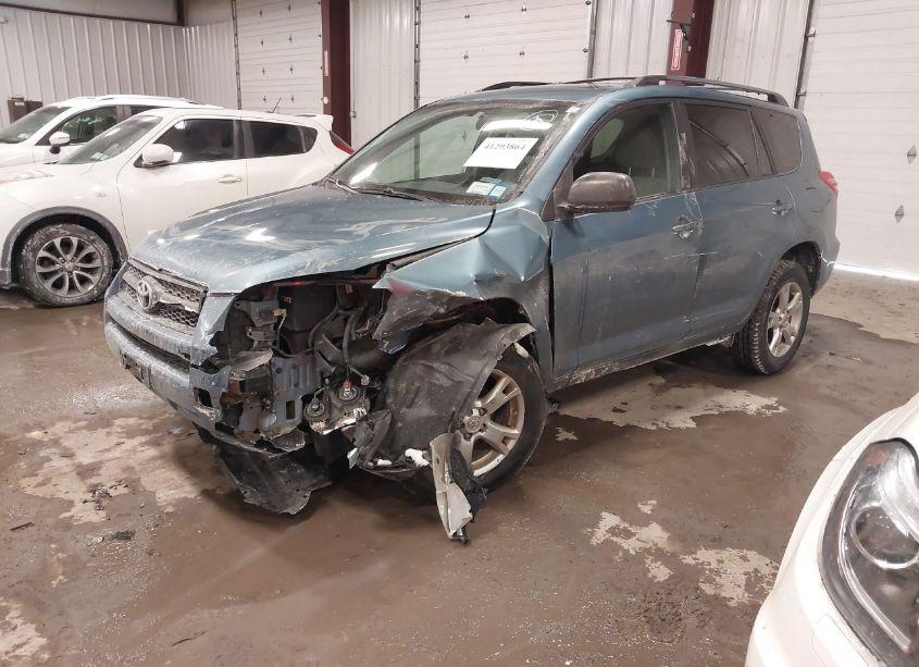 Photo 2 of 2011 Toyota Rav4 (VIN 2T3BF4DV6BW102714)