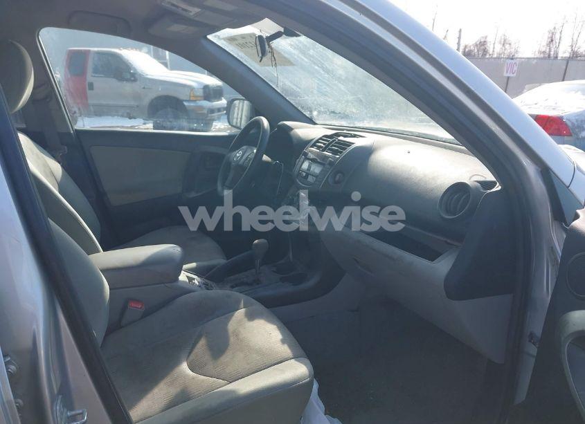 Photo 5 of 2011 Toyota Rav4 (VIN 2T3BF4DV6BW112109)