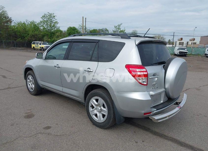 Photo 3 of 2011 Toyota Rav4 (VIN 2T3BF4DV6BW147376)
