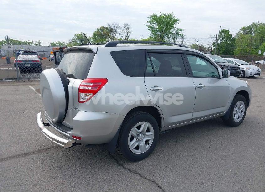 Photo 4 of 2011 Toyota Rav4 (VIN 2T3BF4DV6BW147376)