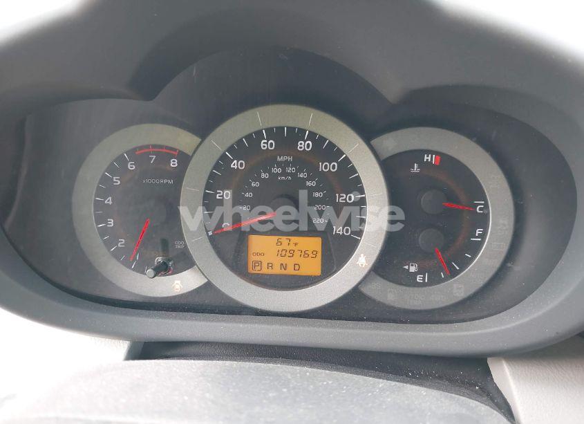 Photo 7 of 2011 Toyota Rav4 (VIN 2T3BF4DV6BW147376)