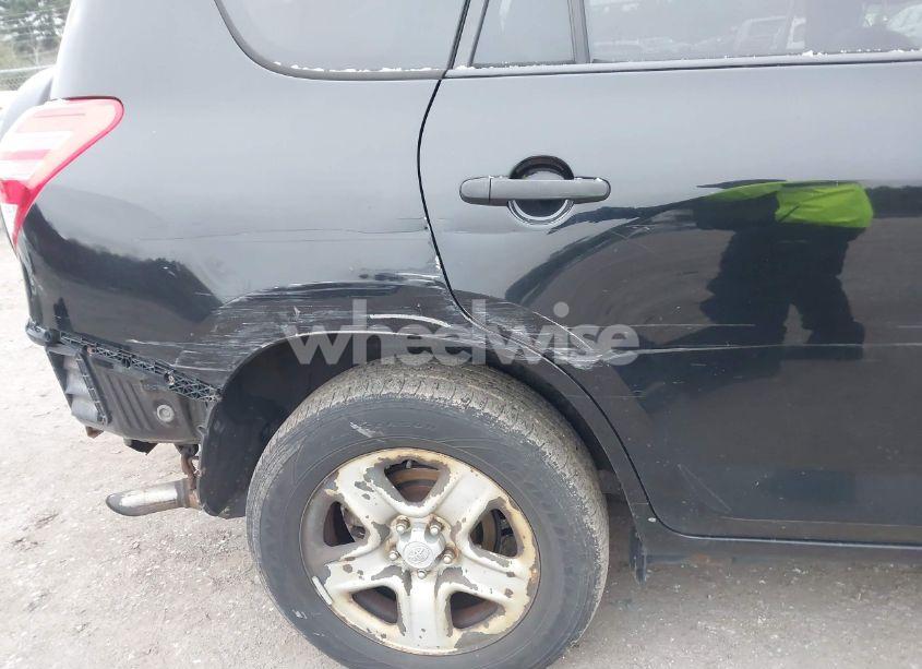 Photo 18 of 2011 Toyota Rav4 (VIN 2T3BF4DV6BW155784)