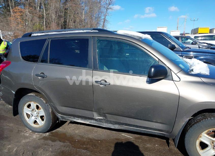 Photo 13 of 2010 Toyota Rav4 (VIN 2T3BF4DV7AW059905)