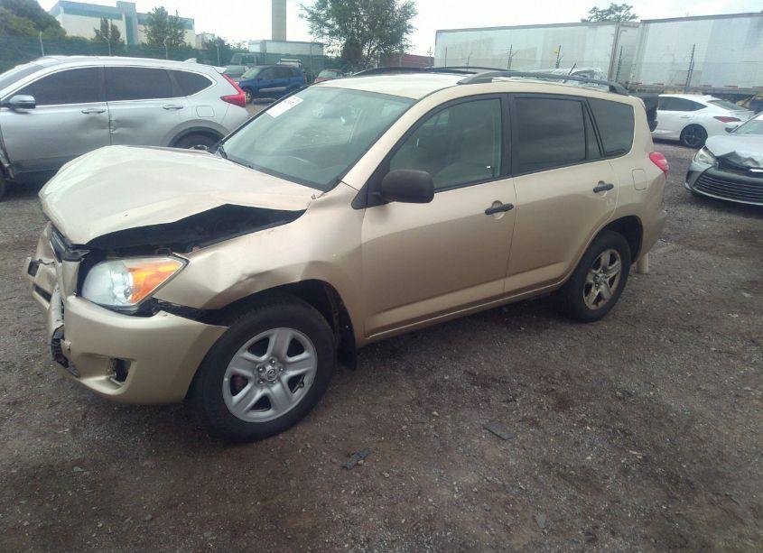 Photo 2 of 2011 Toyota Rav4 (VIN 2T3BF4DV7BW083932)