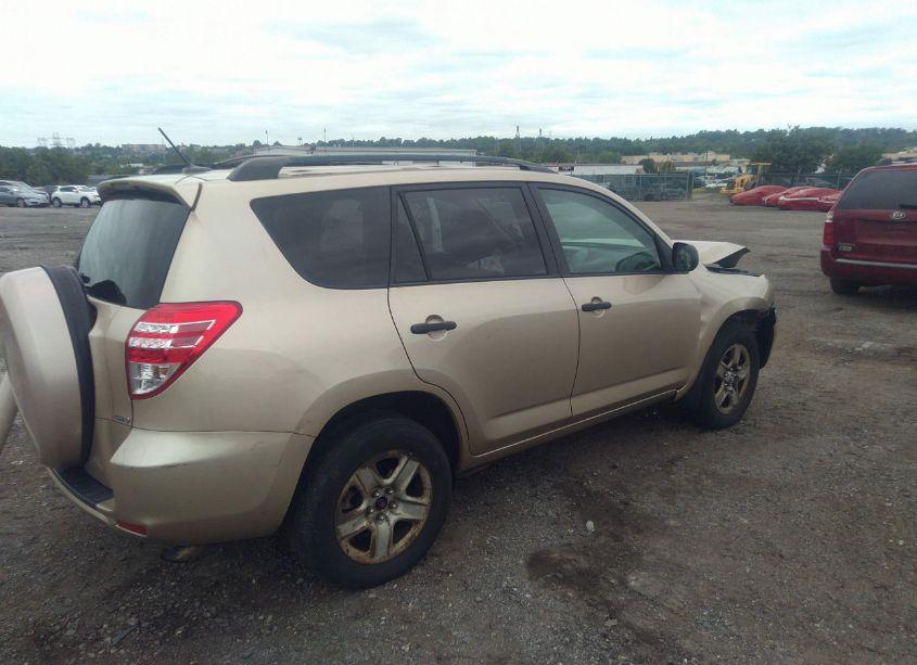 Photo 4 of 2011 Toyota Rav4 (VIN 2T3BF4DV7BW083932)