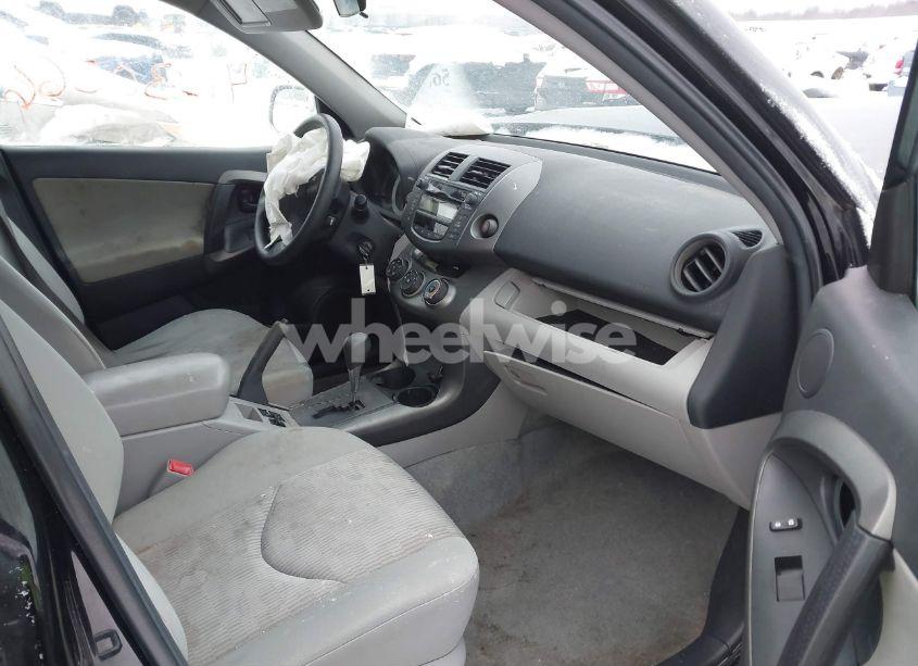 Photo 5 of 2011 Toyota Rav4 (VIN 2T3BF4DV7BW096504)