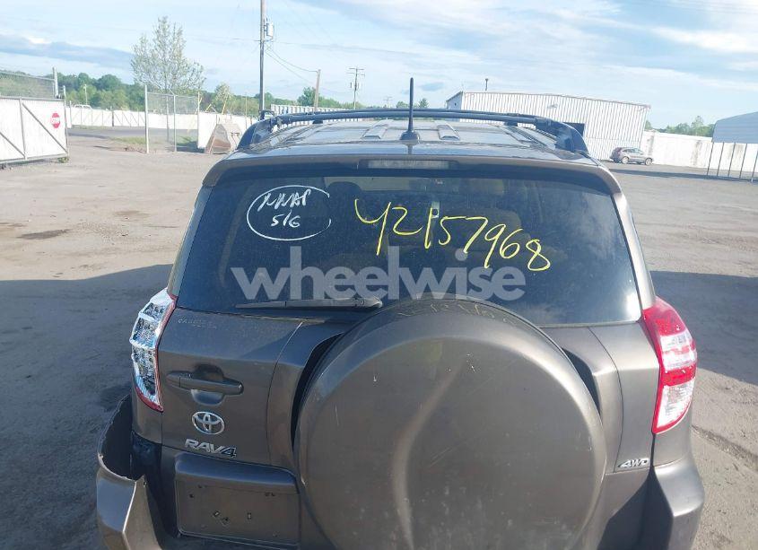 Photo 16 of 2011 Toyota Rav4 (VIN 2T3BF4DV7BW096731)