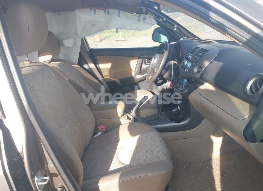 Photo 5 of 2011 Toyota Rav4 (VIN 2T3BF4DV7BW096731)