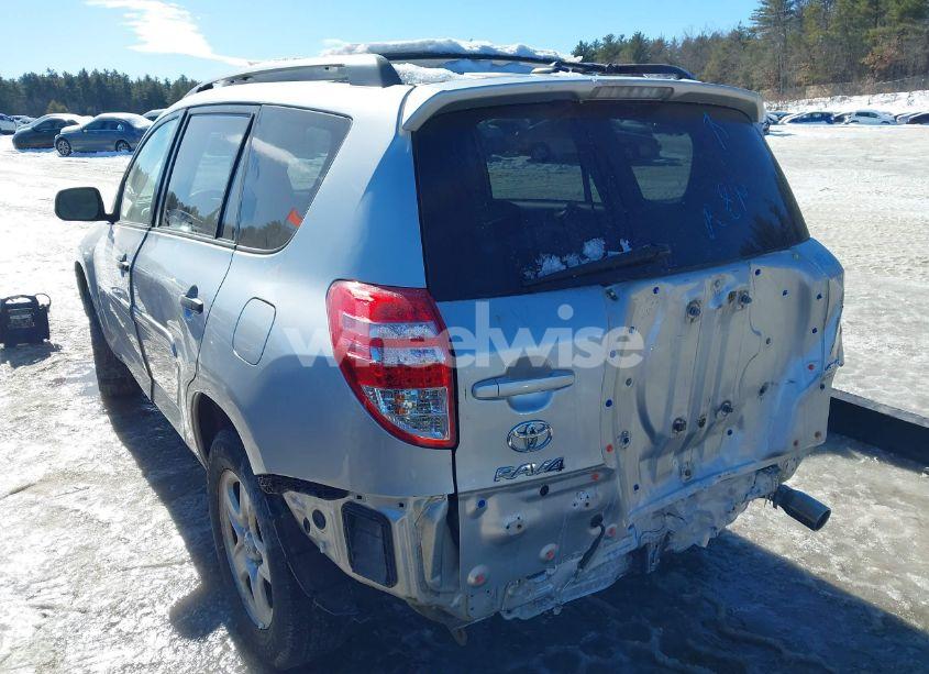 Photo 3 of 2011 Toyota Rav4 (VIN 2T3BF4DV7BW114483)