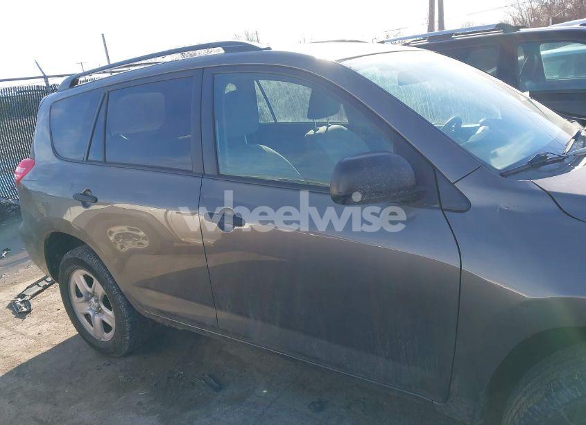 Photo 13 of 2011 Toyota Rav4 (VIN 2T3BF4DV7BW130831)