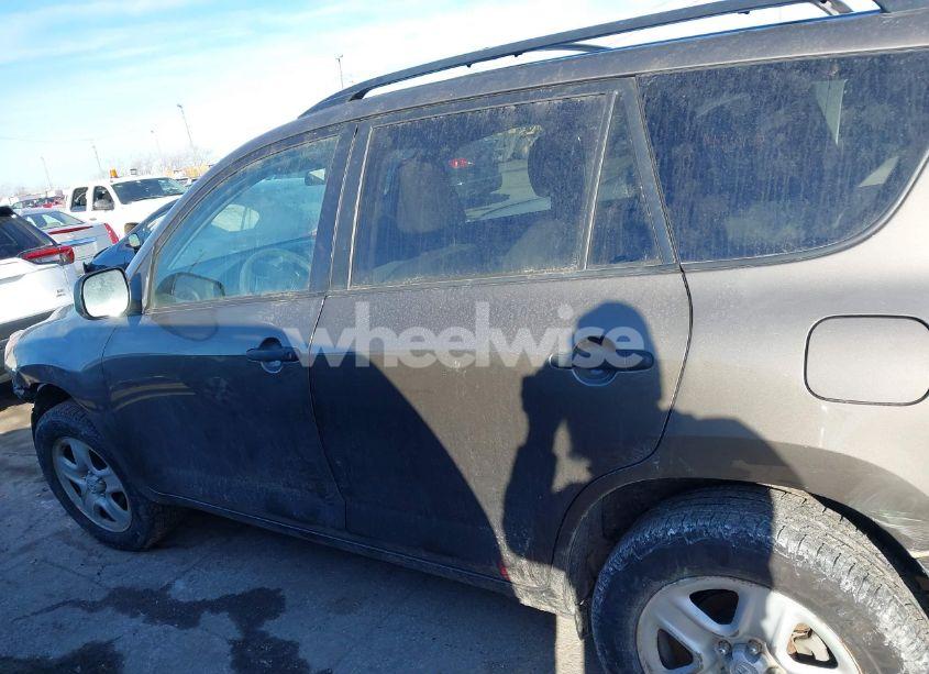 Photo 14 of 2011 Toyota Rav4 (VIN 2T3BF4DV7BW130831)