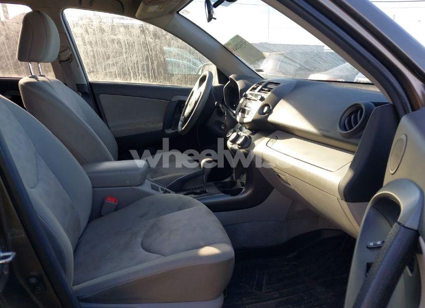 Photo 5 of 2011 Toyota Rav4 (VIN 2T3BF4DV7BW130831)